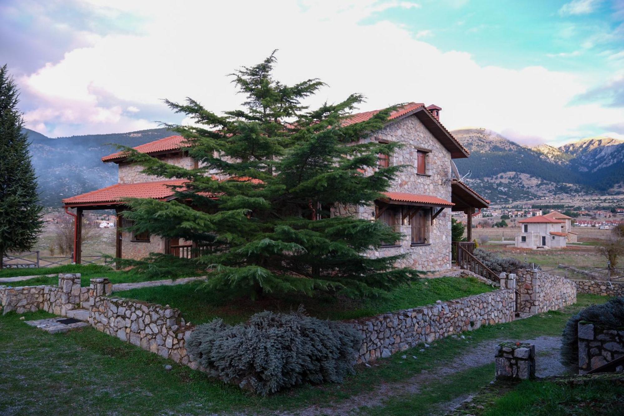 Mont Valley Boutique Chalets Arachova Exterior foto