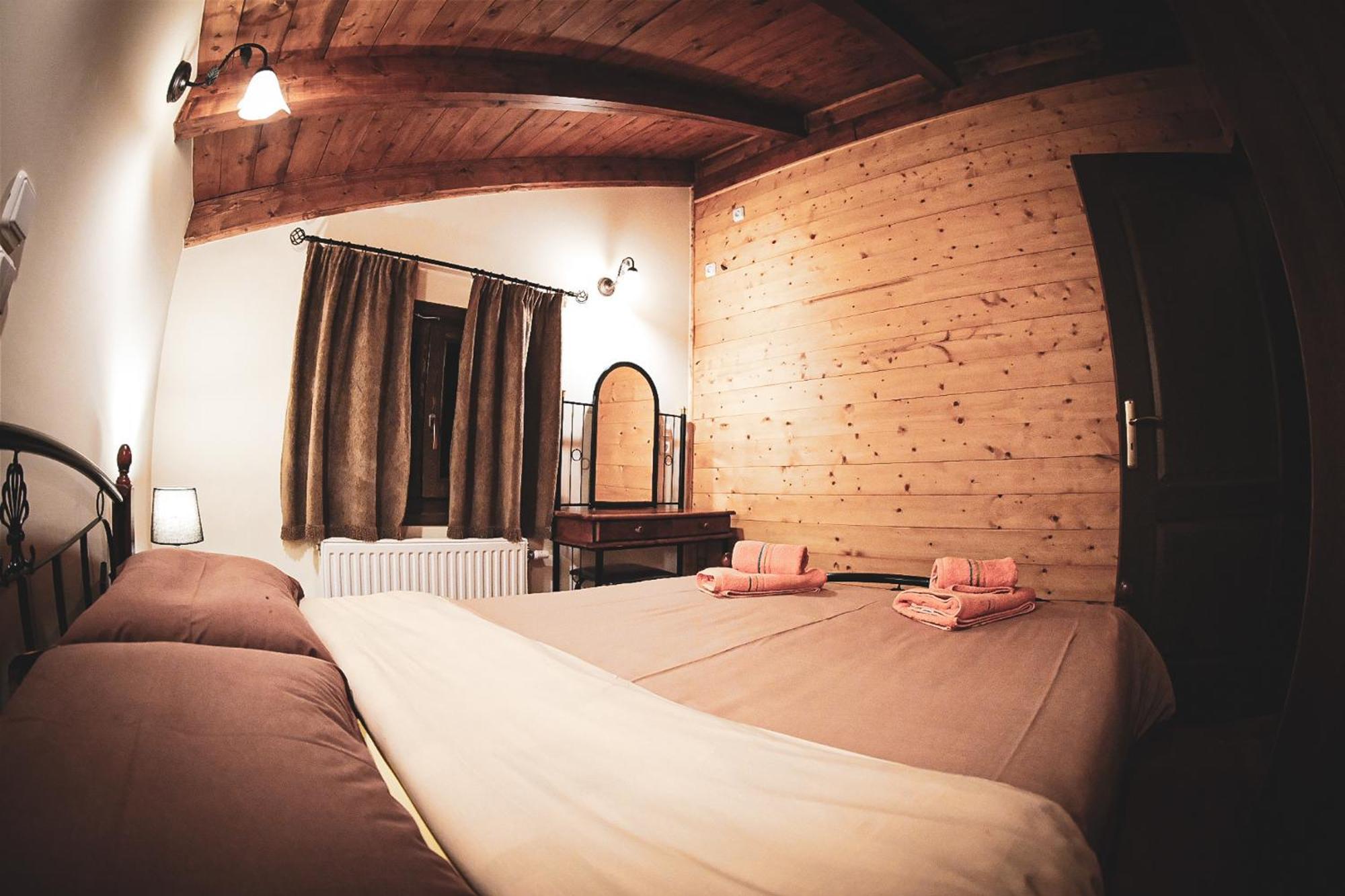 Mont Valley Boutique Chalets Arachova Exterior foto